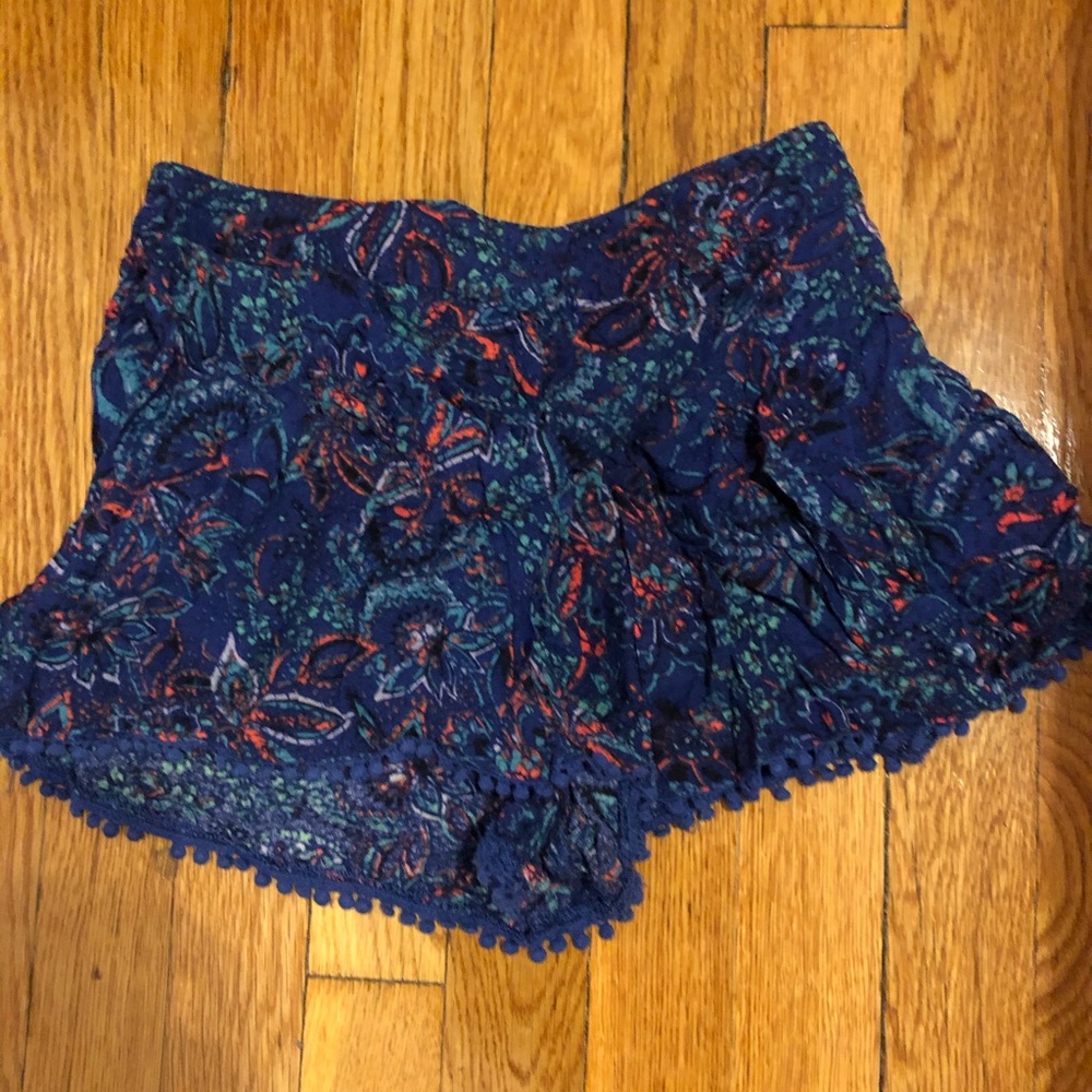 Ecote Blue Floral Shorts